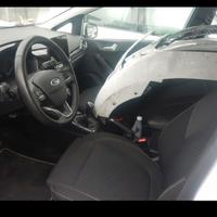 Ford Fiesta 1.0 Ecoboost Hybrid 125 CV 5 porte Tit