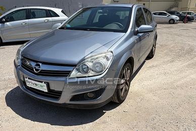 OPEL Astra 1.7 CDTI 110CV 5 porte Cosmo