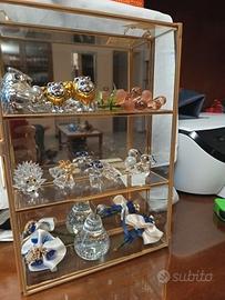 vetrinetta collezione oggetti Swarovski 