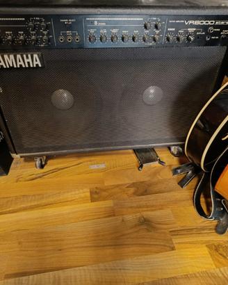 Amply Yamaha per Chitarra, VR6000
