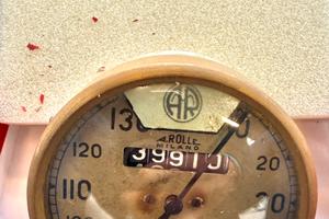 contachilometri d’epoca A.Rolle Milano x vespa