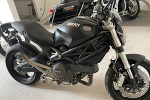 Ducati monster
