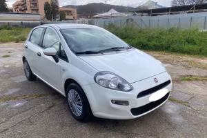 Fiat Punto 1.3 MJT II 85CV PASSAGGIO E 12 MESI GAR