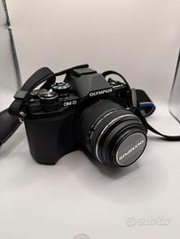 Olympus omd-d e-m10 mark III + 2 obiettivi