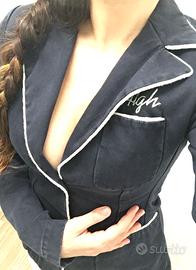 Giacca blu notte con profili bianchi