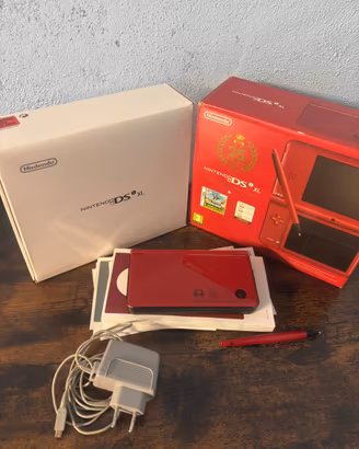 Nintendo DSi XL Super Mario Boxata