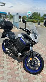 YAMAHA TRACER