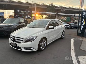 Mercedes classe B 180 Premium aut - 2013