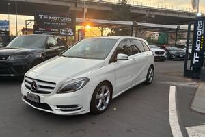 Mercedes classe B 180 Premium aut - 2013