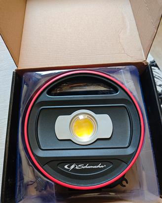 faro portatile ricaricabile 
