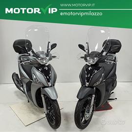 Kymco People S 125 FULL Patente A1 - B