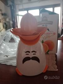 spremiagrumi nuovo ancora imballato 