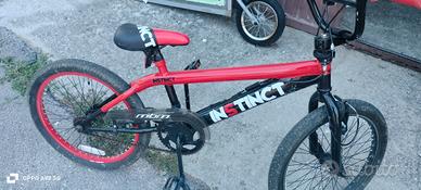 bicicletta BMX