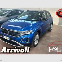 VOLKSWAGEN T-Roc 1.0 TSI Life