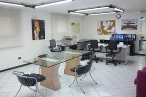 Maerne Magazzino con garage di 50 mq