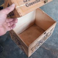 cassone cassa  in legno con coperchio 38x32x20