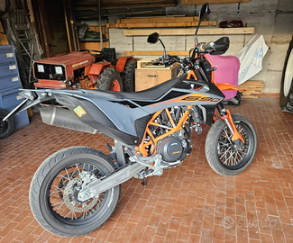 Ktm 690 smc