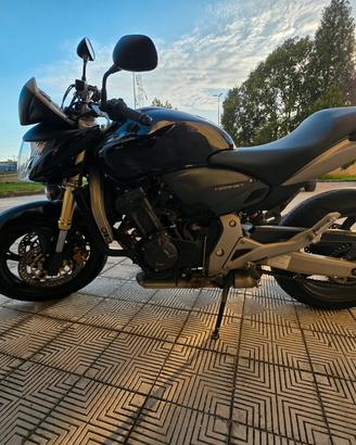  Honda Hornet 