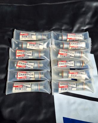 12x Champion RHM38E Aircraft Spark Plugs  NOS