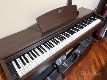Pianoforte digitale Yamaha YDP140