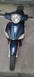 liberty 200cc del 2007 ruota alta 1500e 7milakm