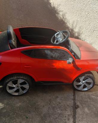 Audi rossa bimbo 