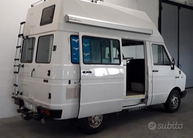 camper compatto in 5metri