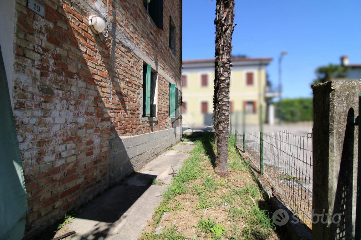 VILLA A SCHIERA A SAN MICHELE AL TAGLIAMENTO - View 5