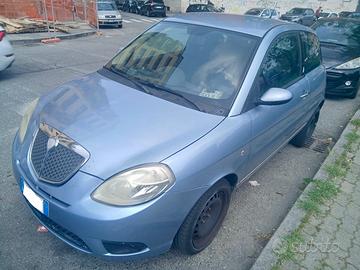 Lancia Ypsilon 1.3 Multijet Neopatentati
