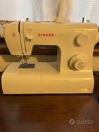 Macchina da cucire