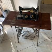 Macchina da cucire singer