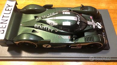 Autoart Bentley Speed 8 LM 24HRS 1/18