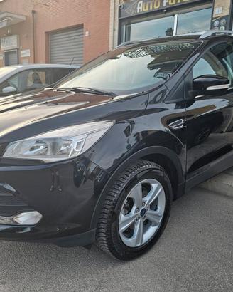 Ford Kuga 2.0 TDCI 140 CV 4WD Titanium