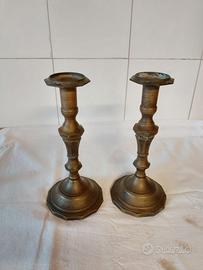 Candelabri antichi in bronzo