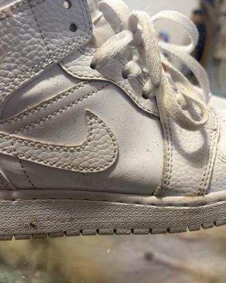 Nike air jordan bianche numero 37.5