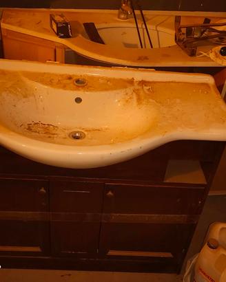  mobile bagno con marmo bianco in noce scuro 