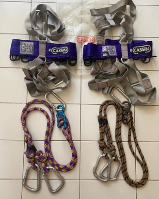 Imbraghi da ferrata Cassin accessoriati