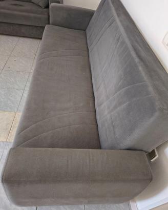 2 divani 3 posti letto