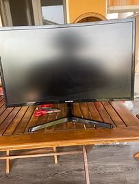 Monitor gaming curvo Samsung 24 pollici