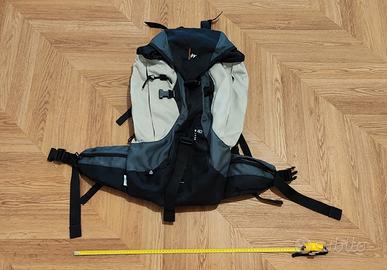 Zaino da montagna 40 litri, modello Diosaz