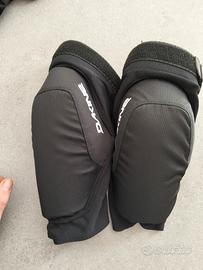 Dakine agent ginocchiere mtb