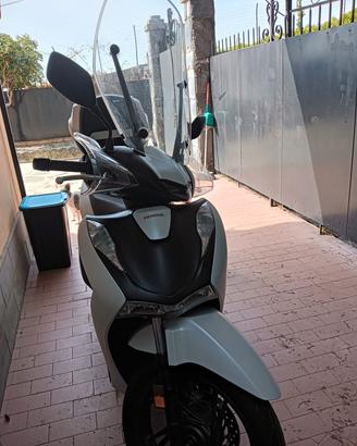 scooter Sh 150 sport 800km nuovo