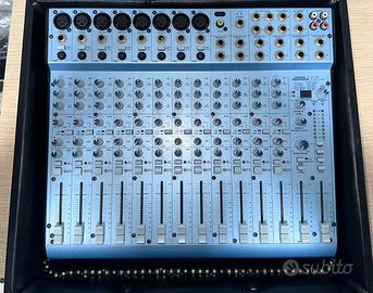 Kit karaoke Audio Tools e Mixer Alesis 16 canali