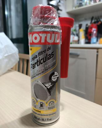 Pulitore per filtro antiparticolato diesel.