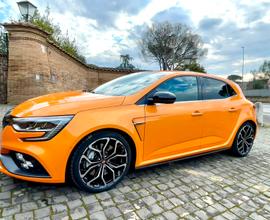 RENAULT MEGANE RS 300 cv