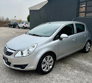 OPEL CORSA 1.2 BENZINA NEOPATENTATO