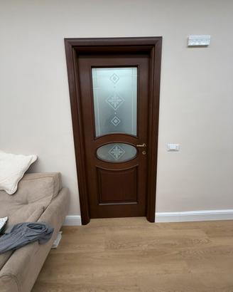 Porte in legno colore Noce