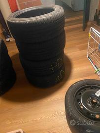 Gomme 225/45zr17