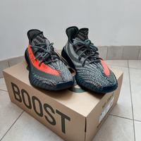 YEEZY BOOST 350 V2