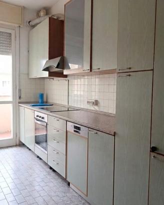 Cucina con elettrodomestici SCAVOLINI  4.30Mt
